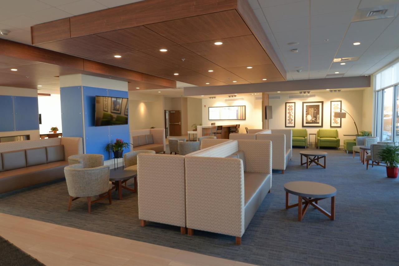 Holiday Inn Express & Suites Onalaska - La Crosse Area By Ihg Экстерьер фото
